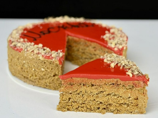 [Мария Манахова] Торт Москва (2025)